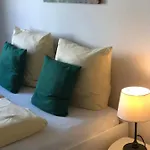 Ubytování v soukromí Mida Gaestehaus *